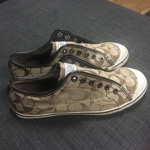 Coach shoes